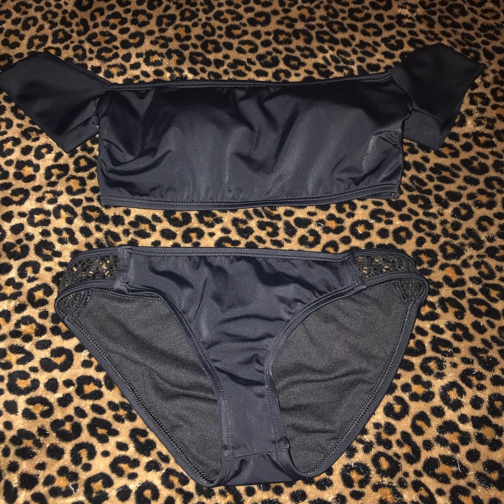 Black Two Piece Reef Bikini 👙